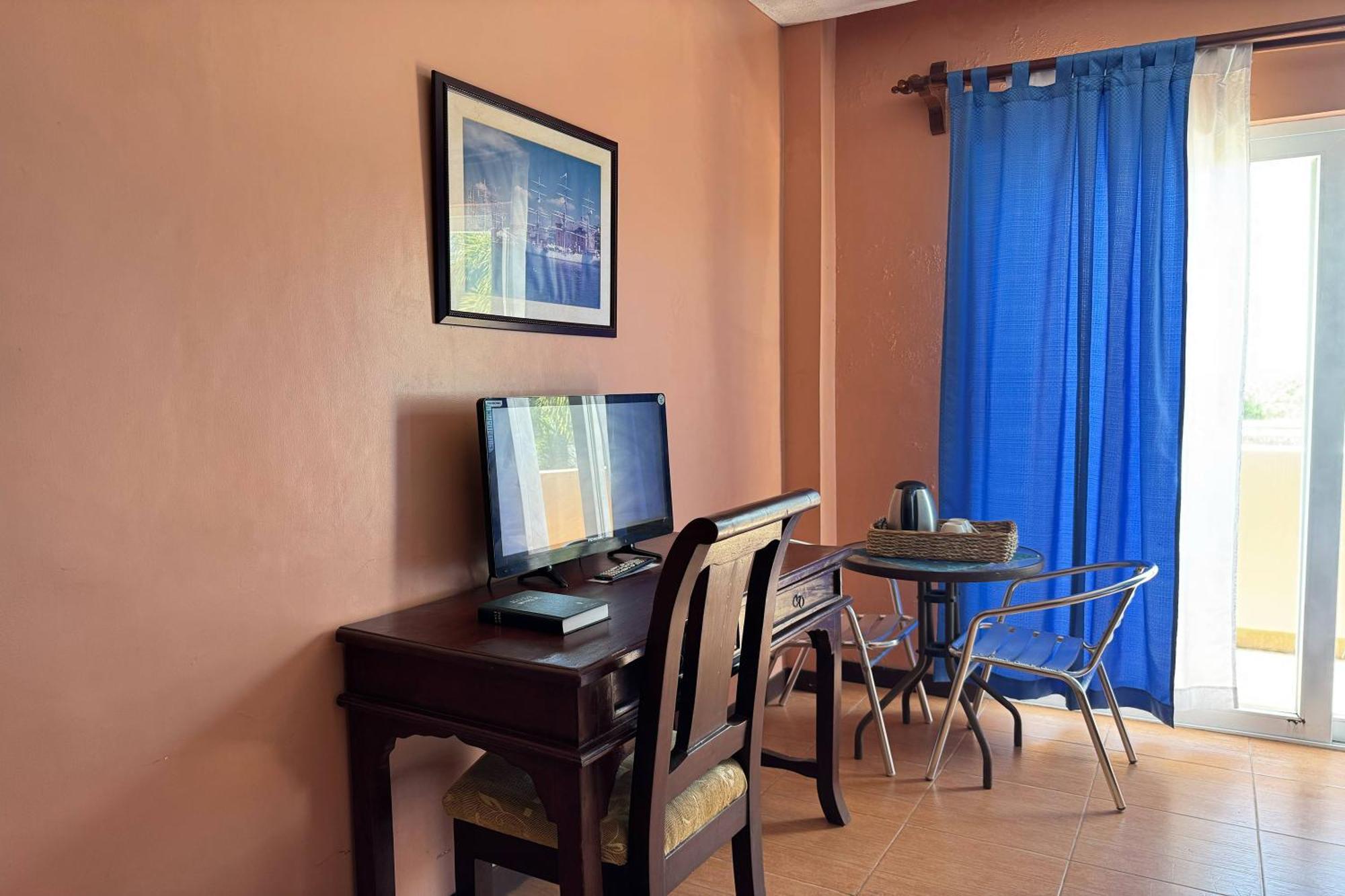 Ovemar Resort Hotel Near ויגאן מראה חיצוני תמונה