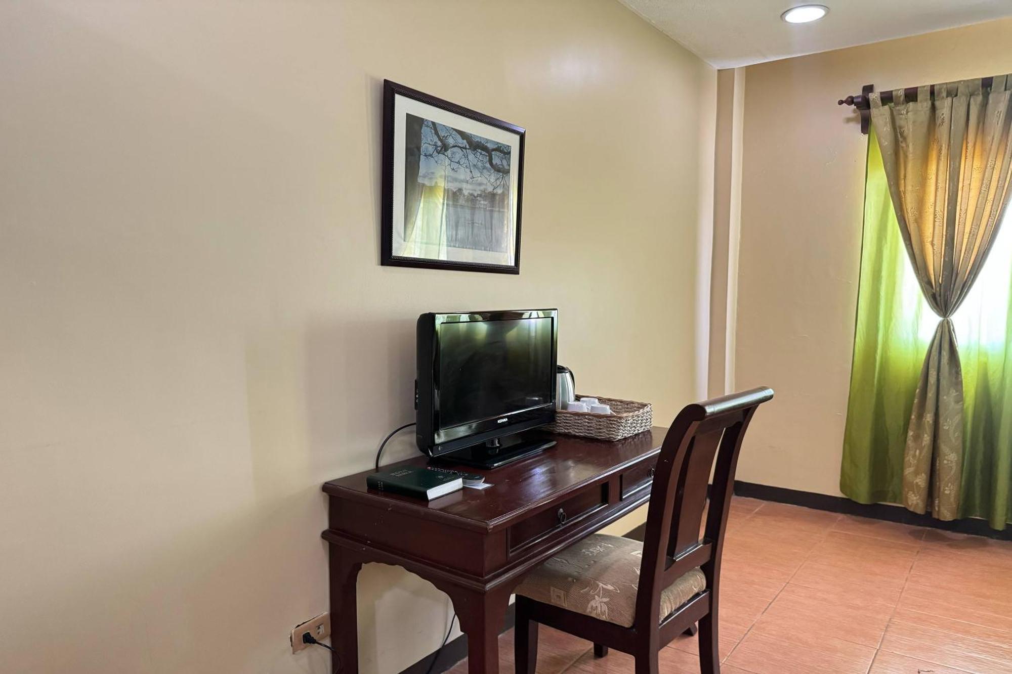 Ovemar Resort Hotel Near ויגאן מראה חיצוני תמונה