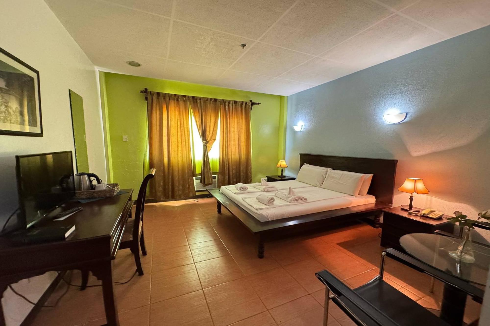 Ovemar Resort Hotel Near ויגאן מראה חיצוני תמונה
