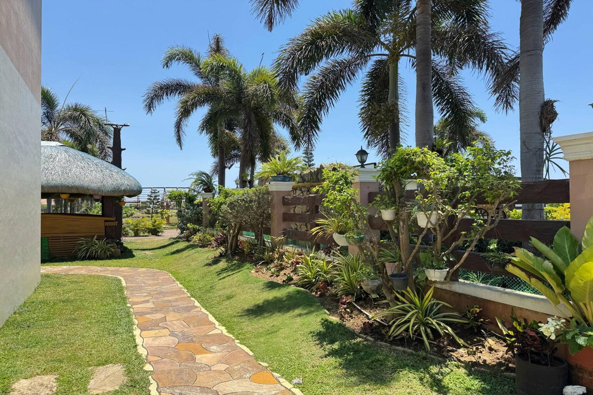 Ovemar Resort Hotel Near ויגאן מראה חיצוני תמונה