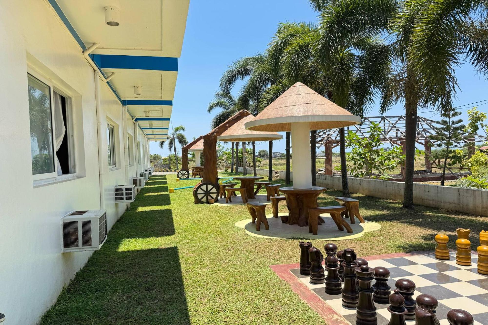 Ovemar Resort Hotel Near ויגאן מראה חיצוני תמונה